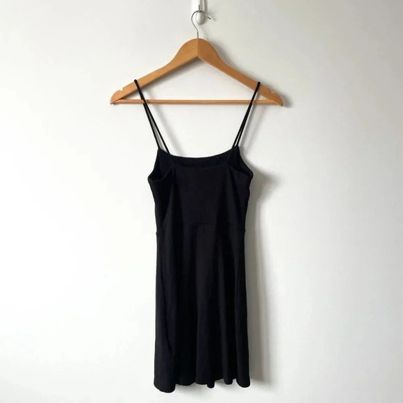 Aritzia Wilfred Free Addy Ribbed Knit  Skinny Strap Mini Dress Black Sz Small - Picture 4 of 6